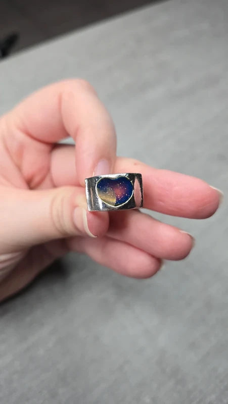bague vintage mood ring - change de couleur en fonction de l'humeur - forme coeur - ajustable