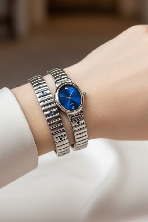 bracelet montre vintage maillon - neuf - argenté - strass bleu foncé marine acier inoxydable - élastique