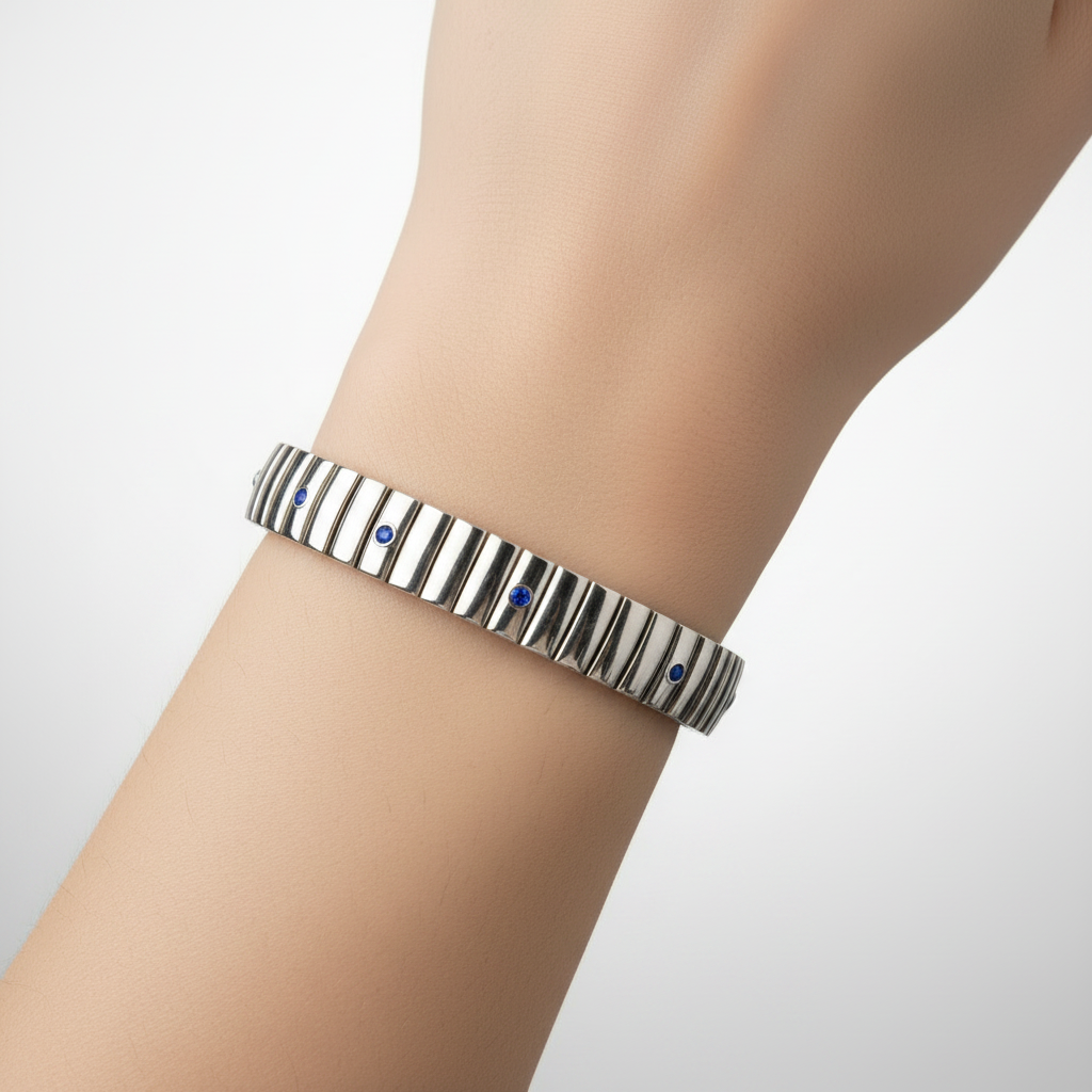 bracelet montre vintage maillon - neuf - argenté - strass bleu foncé marine acier inoxydable - élastique