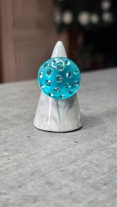 bague vintage - neuf - translucide bleu turquoise - dôme bombé strass brillant - tendance original - 18 mm 57 58