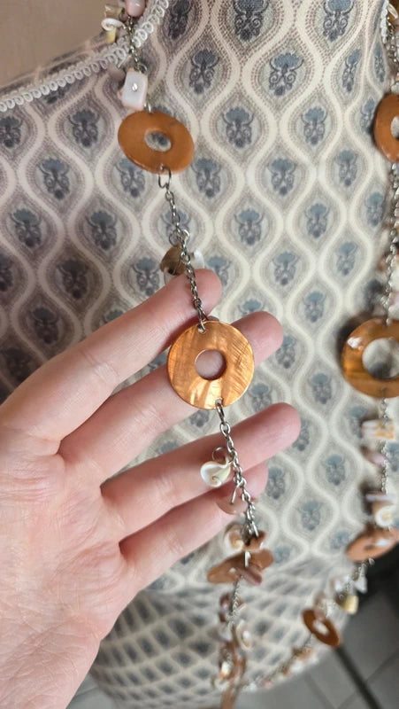 collier sautoir vintage - anneau nacre véritable - cuivre marron - charms pendentif coquillage blanc rose - organza