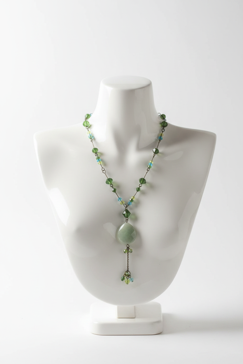 collier vintage - neuf - fait main - perle verres facetté vert bleu - pendentif pierre naturelle aventurine forme de goutte larmese