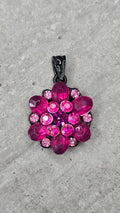 pendentif vintage - neuf - fleur strass rose fuchsia élégant chic lumineux
