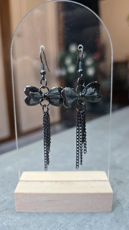 boucles d'oreilles vintage - neuf - y2k années 2000 - double noeud noir pampilles chaines - chic élégante pendante légère
