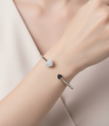 Bracelet jonc - neuf - argenté - double coeurs - pierre strass - ajustable - tendance chic