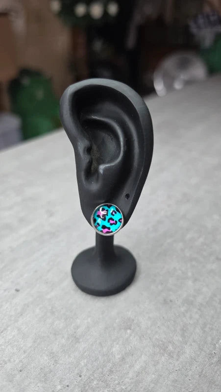 boucles d'oreilles rondes motif léopard turquoise noir rose fuchsia -  tendance