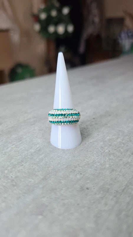 bague vintage dôme strass brillant blanc argenté bleu turquoise