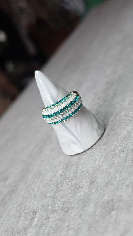 bague vintage dôme strass brillant blanc argenté bleu turquoise