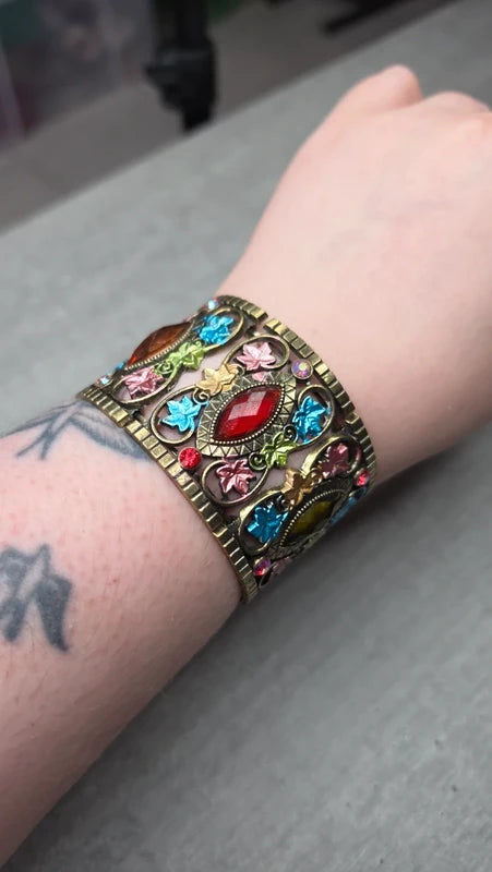 bracelet manchette vintage articulé — pierre strass brillant