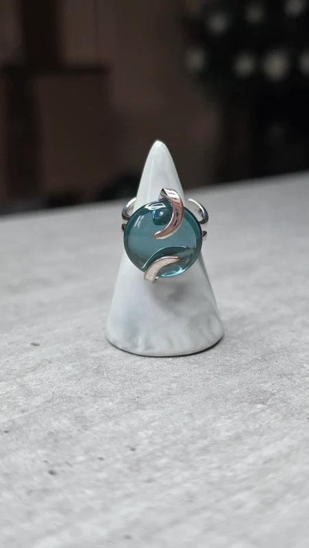bague argenté vintage cabochon bleu clair effet miroir ajustable