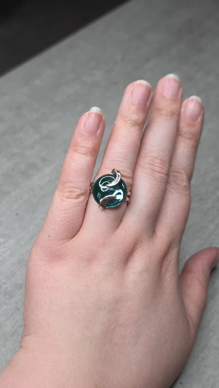 bague argenté vintage cabochon bleu clair effet miroir ajustable