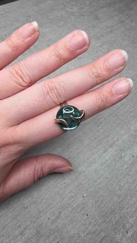 bague argenté vintage cabochon bleu clair effet miroir ajustable