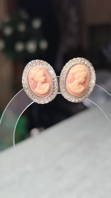 boucles d'oreilles-  clip -  vintage- médaillon camée rose strass argenté