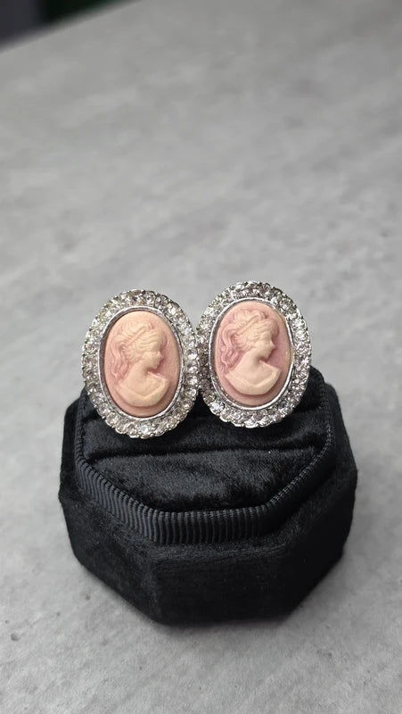 boucles d'oreilles-  clip -  vintage- médaillon camée rose strass argenté