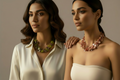 Collier vintage - neuf - perles nacre reflet irisé- vert ou rose - coquillage - multi rangs cascade - bohème chic