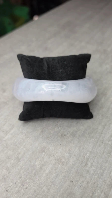 bracelet manchette bangle blanc - nacré blanc nacré - marbré - original