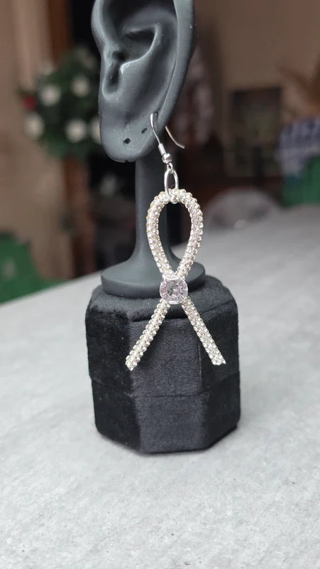 boucles d'oreilles - rare -  maille argentéE - strass brillant - pierre facette noeud - tendance - légères