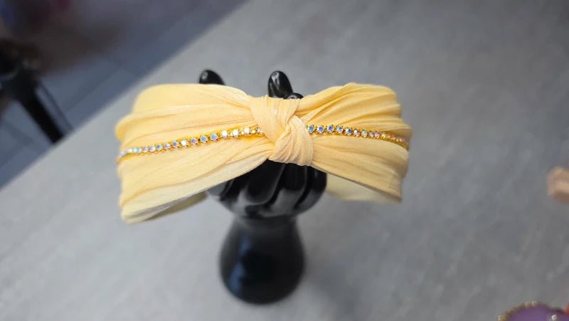 serre tête jaune clair strass noeud femme ou fille brillant tissu satiné