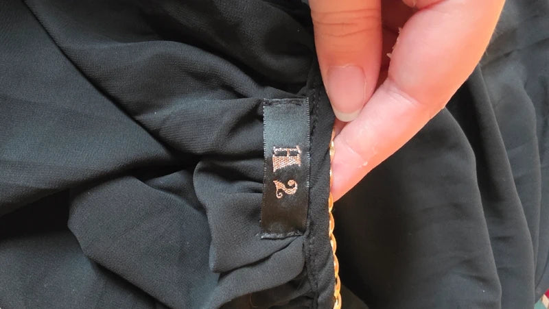 superbe robe noire - ceinture tresse doré - taille unique - large plage été - élégante - taille unique 38 au 46