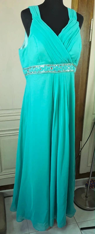 robe mariage cérémonie - neuf -  vert -  taille 52 -  perles sequins - idéale pour un 46