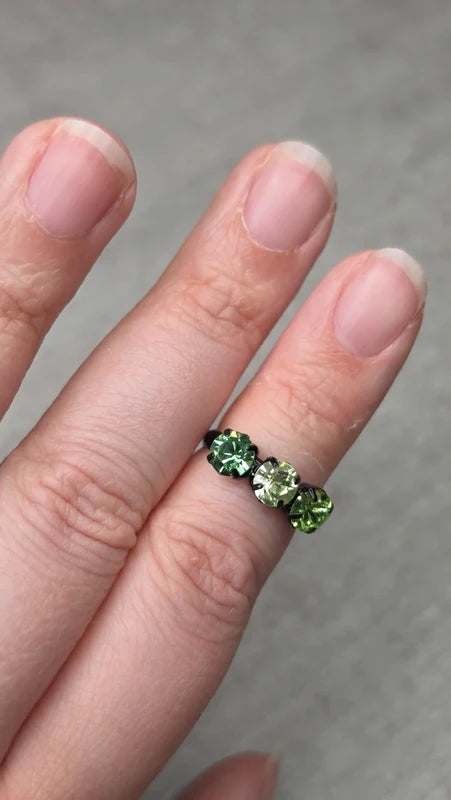 bague vintage noirec- trio pierre verte - strass brillant dégradé - ajustable - y2k