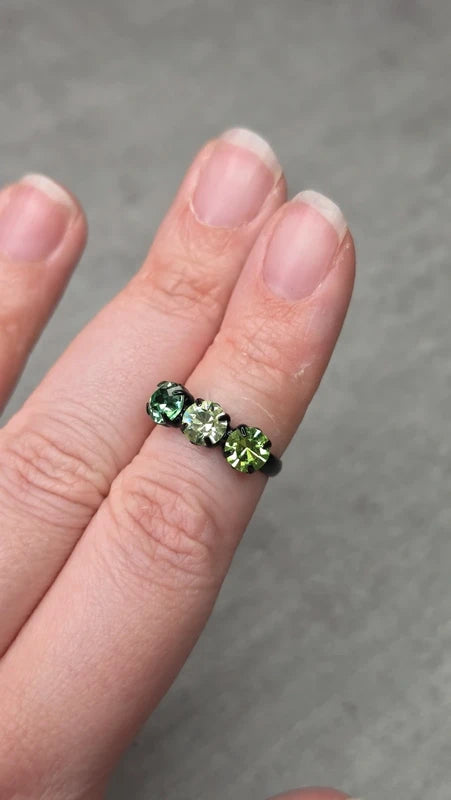 bague vintage noirec- trio pierre verte - strass brillant dégradé - ajustable - y2k